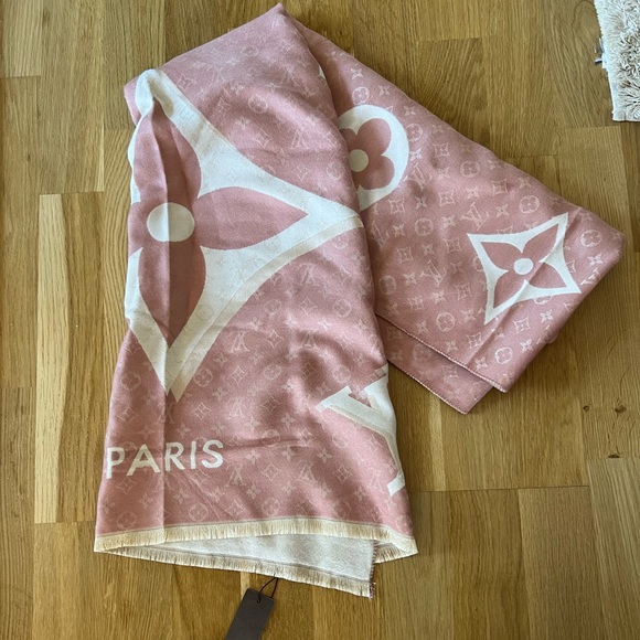 Accessories Louis Vuitton Scarf Dupe Poshmark